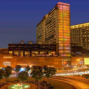 Hotel Swissotel Al Ghurair - Deira & Creek Dubaj