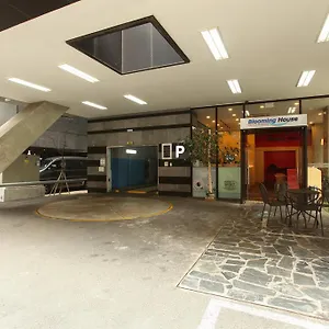 Aparthotel Blooming House Seoel
